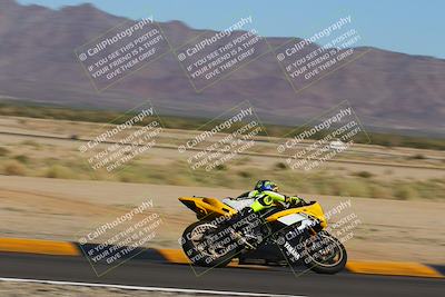 media/Nov-06-2022-SoCal Trackdays (Sun) [[208d2ccc26]]/Turn 11 Side (945am)/